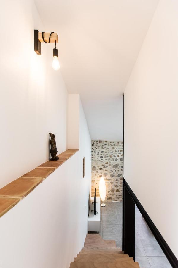 Au coeur du vieil Antibes et à 2 pas de la mer... Apartamento Exterior foto